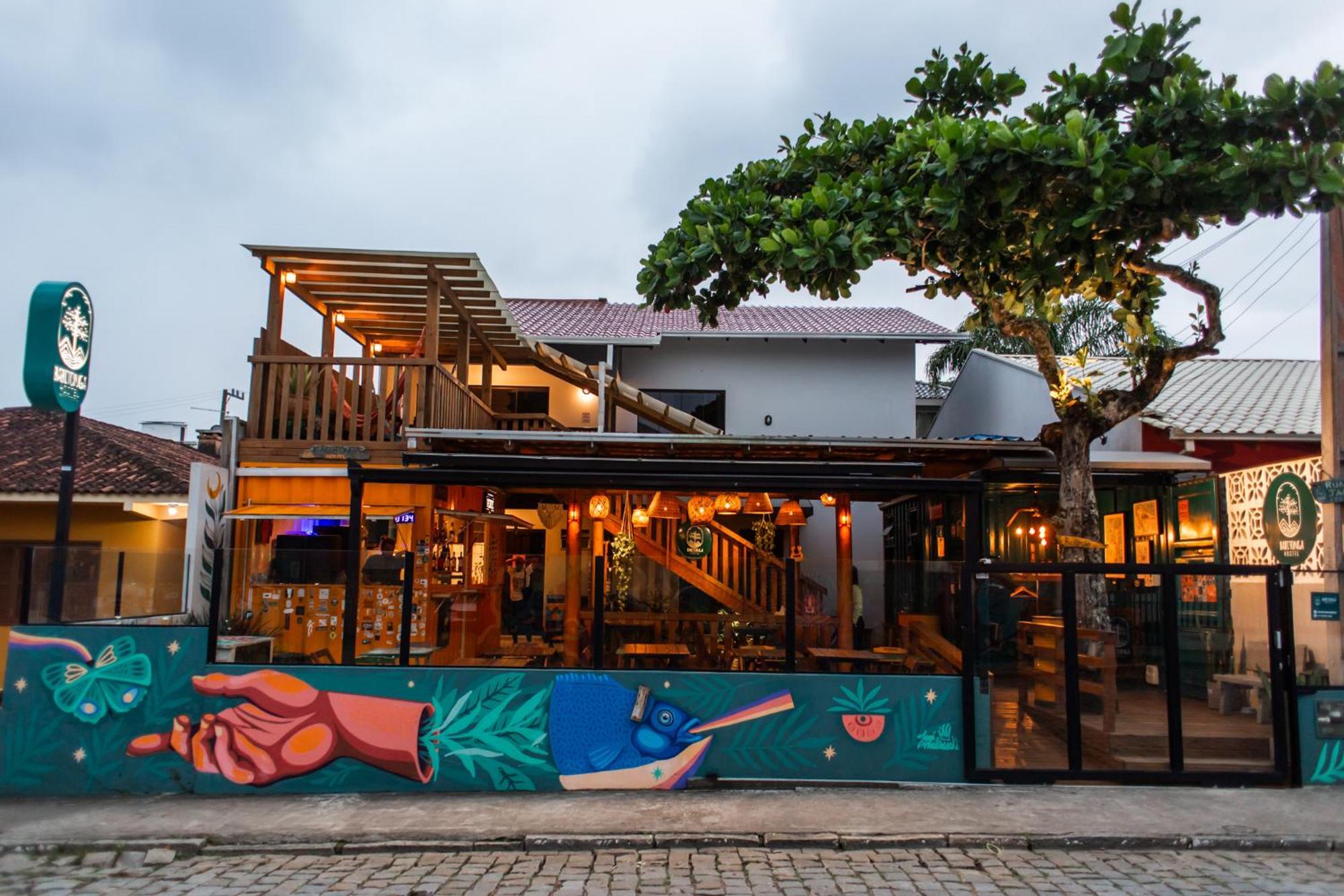 Babitonga Hostel - 100M Da Prainha Sao Francisco do Sul Buitenkant foto